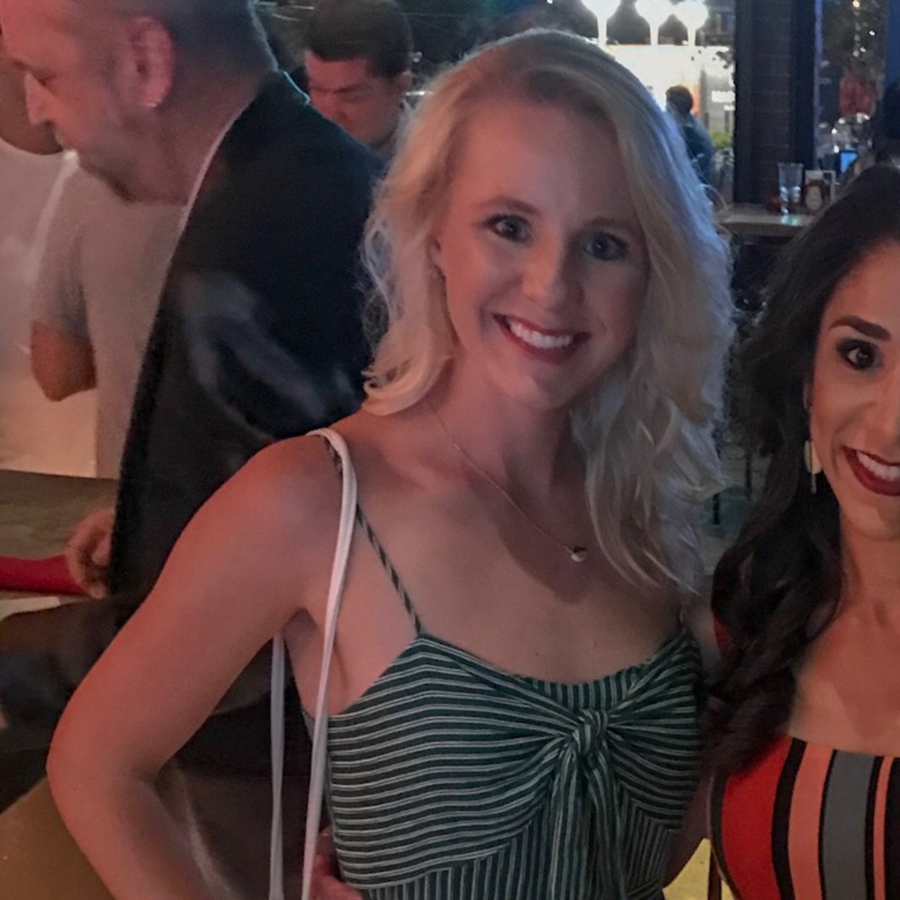 Meet your Posher, Lauren